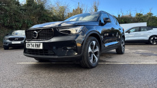 Volvo XC40 2.0 B4P Plus Dark 5dr Auto Petrol Estate